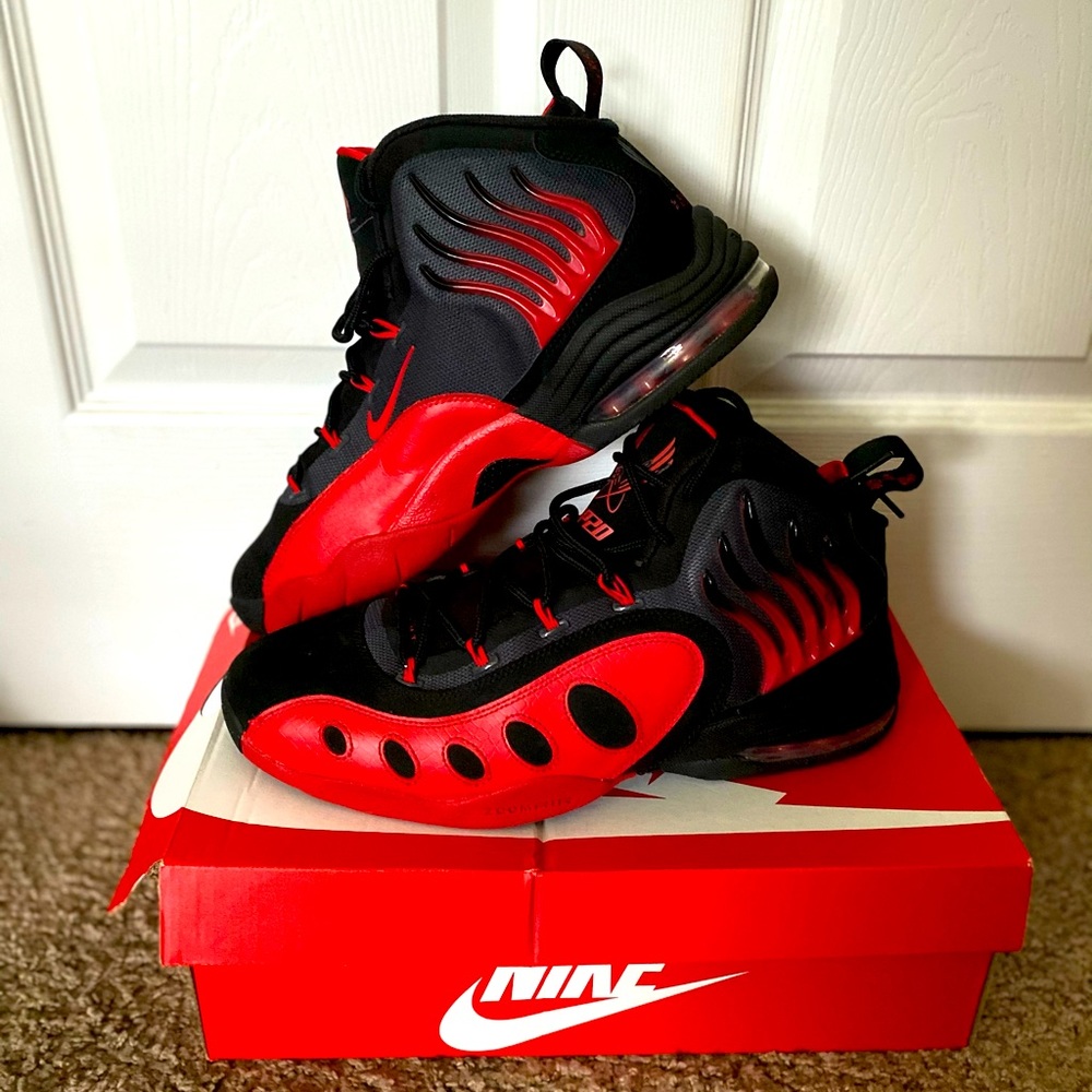 Men size 12 Nike Sonic Flights